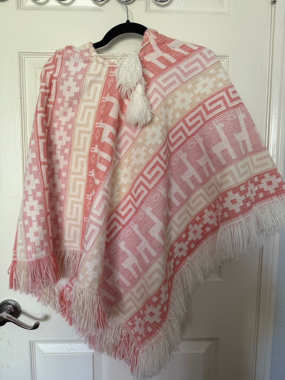 Pink & Cream Alpaca Patterned Poncho